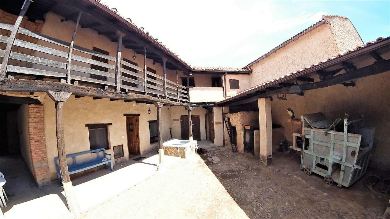 Antonan del Valle Casa Rural Abuela Tina מראה חיצוני תמונה