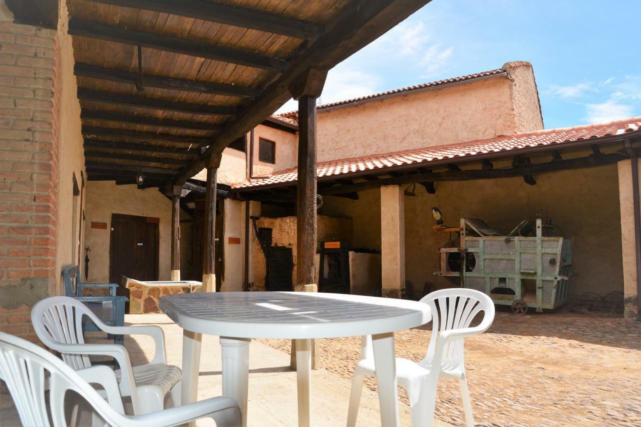 Antonan del Valle Casa Rural Abuela Tina מראה חיצוני תמונה